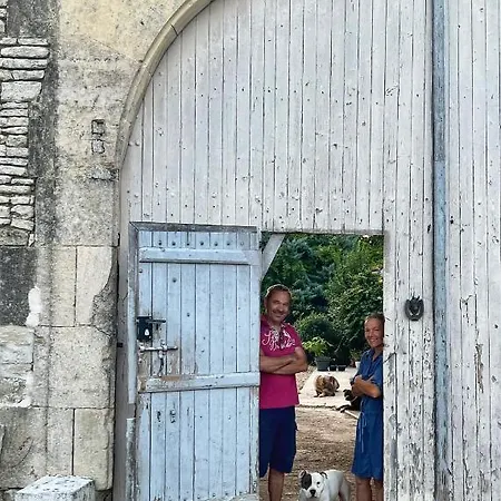 Des Lunes Guest house