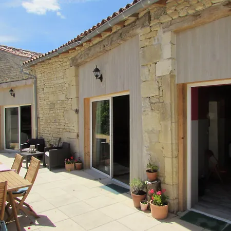 Casa de hóspedes Des Lunes *